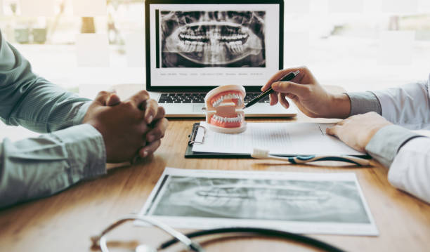 Best Urgent Tooth Repair  in High Rolls, NM